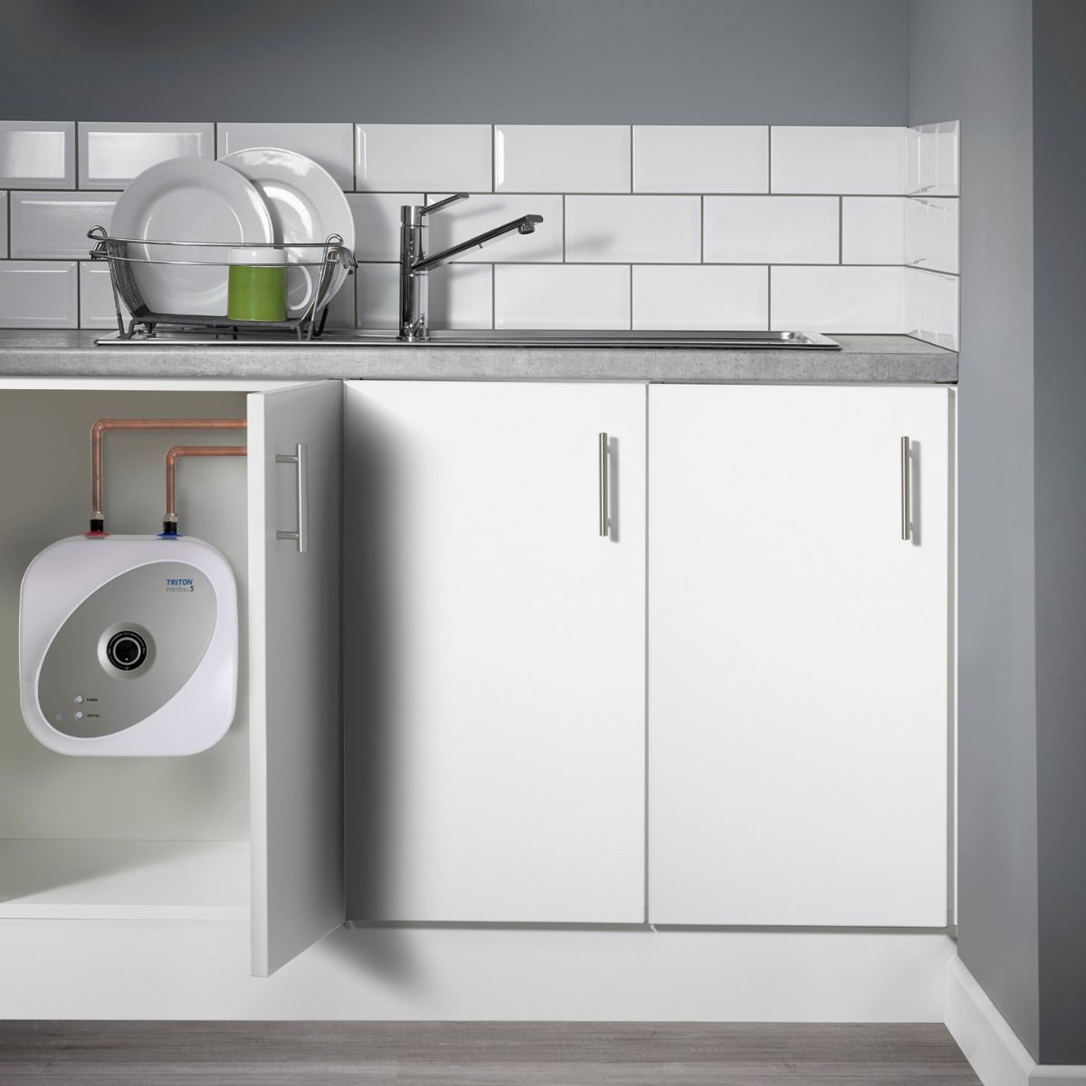instaflow_stored_water_plumbing_roomset_1_1